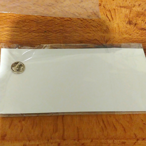 Rare 90th Macy's Day parade pin. - Picture 3 of 4